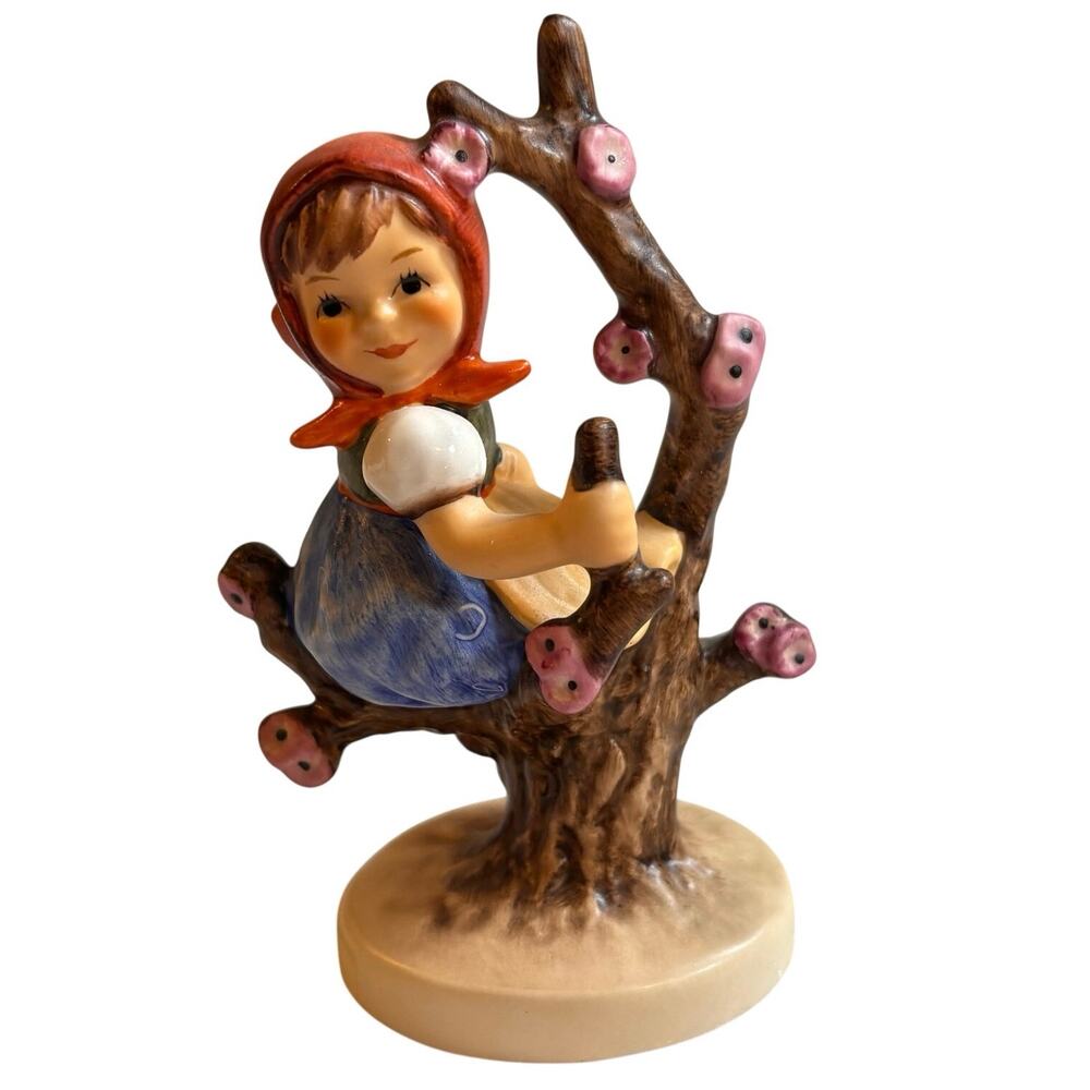Vintage Goebel Hummel Figurine APPLE TREE GIRL 141 3/0